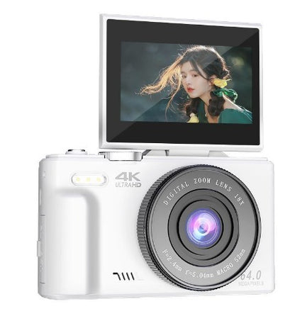 Ontdek de wereld in detail met de PixelPerfect™ 64 MP Digitale Camera.